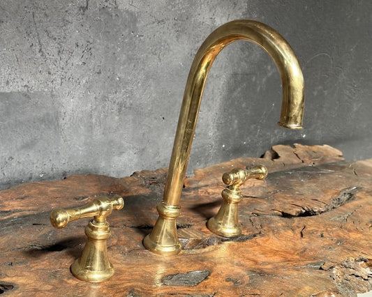 3 Hole Unlacquered Brass Bathroom Faucet