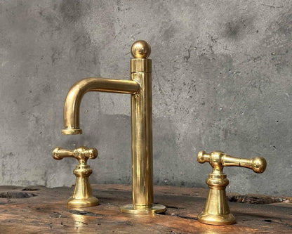 Brass Victorian Bathroom Faucet