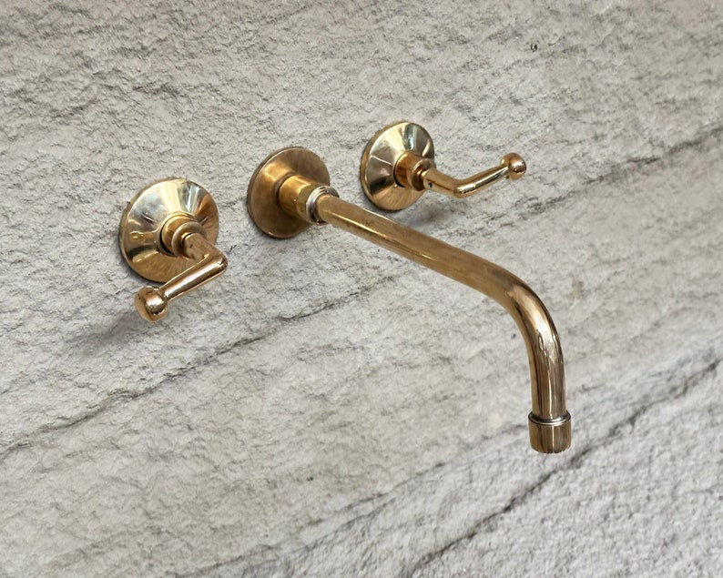 Brass Tap bathroom Wall mounted Faucet with lever handles